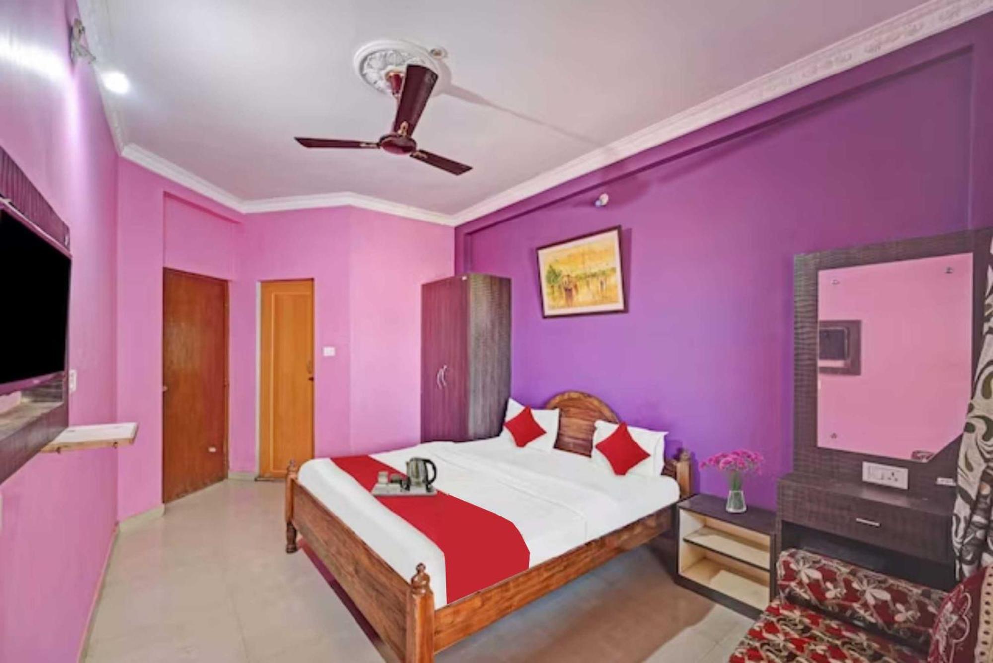 Goroomgo Varanasi Paradise Varanasi - Parking & Restaurant Available - Perfect Location And Comfortable Room Bagian luar foto